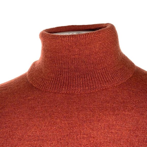 Italian Wool orange turtleneck sweater. Medium - Picture 2 of 11